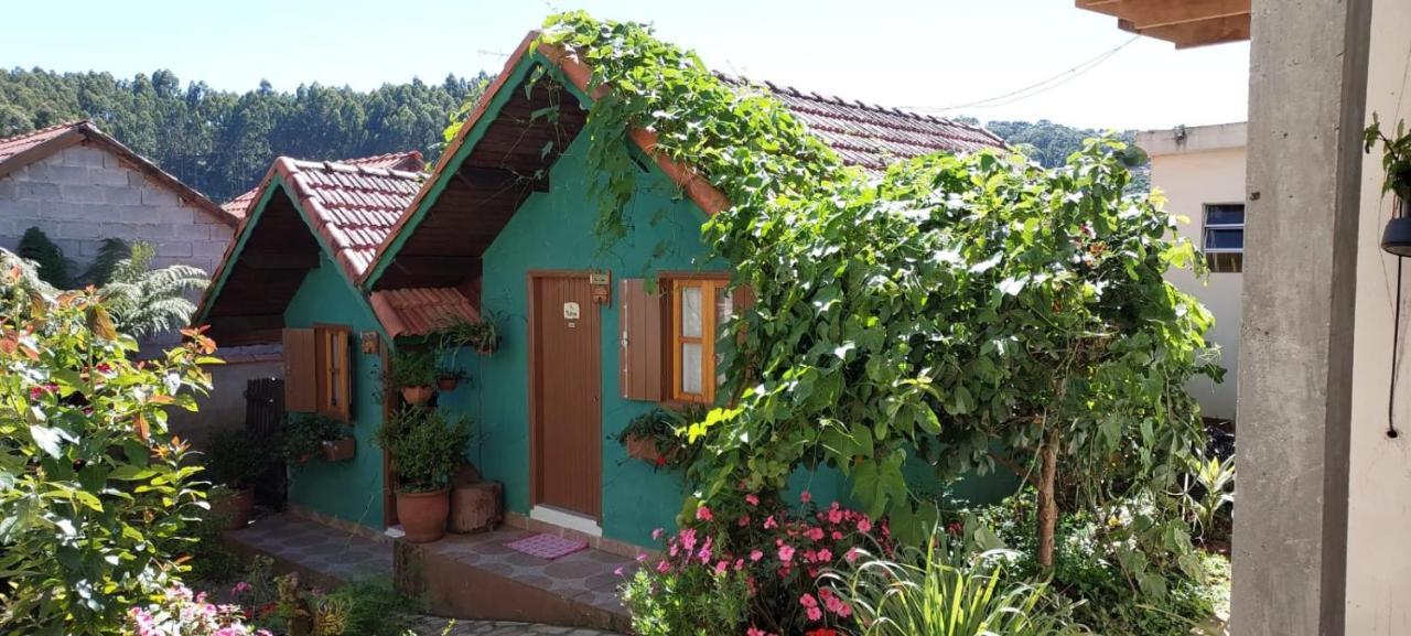 Casa Moreira'S Chales モンテ・ヴェルデ エクステリア 写真