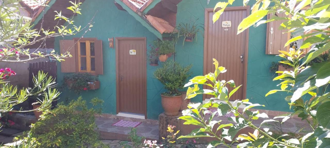Casa Moreira'S Chales モンテ・ヴェルデ エクステリア 写真